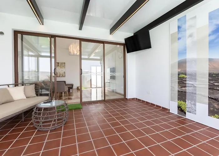 Sea Breeze Jarea Villa