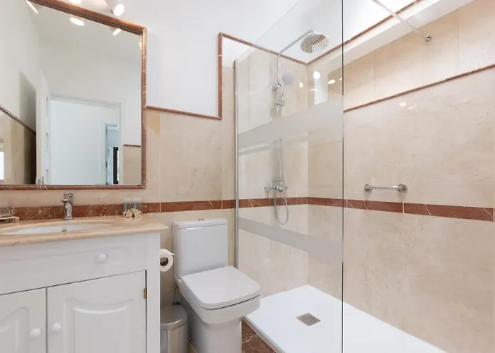 Sea Breeze Jarea * Playa Blanca